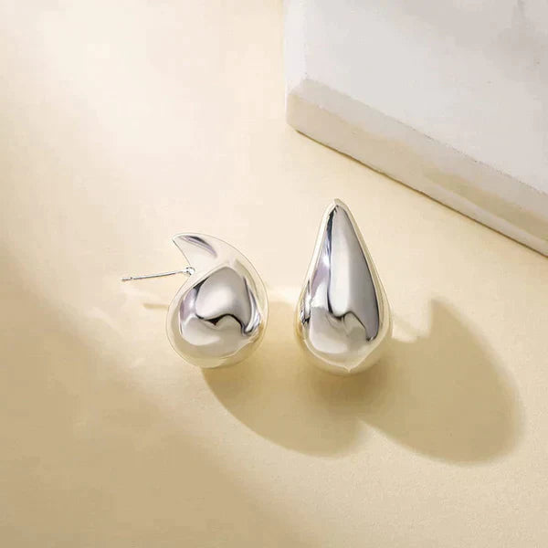 Women's Elegant Gold Teardrop Earrings | Sleek Polished Design