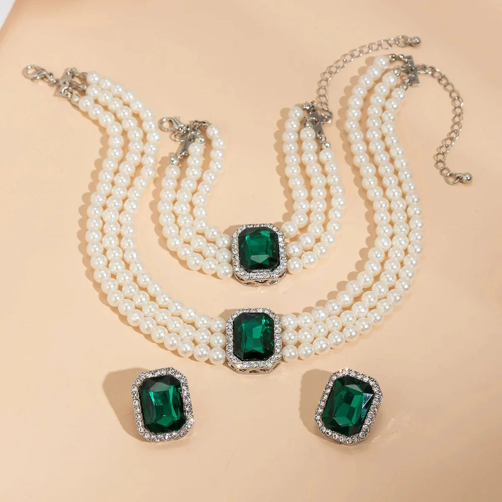 Elegant Pearl Diamond Necklace, Bracelet, and Earring Set