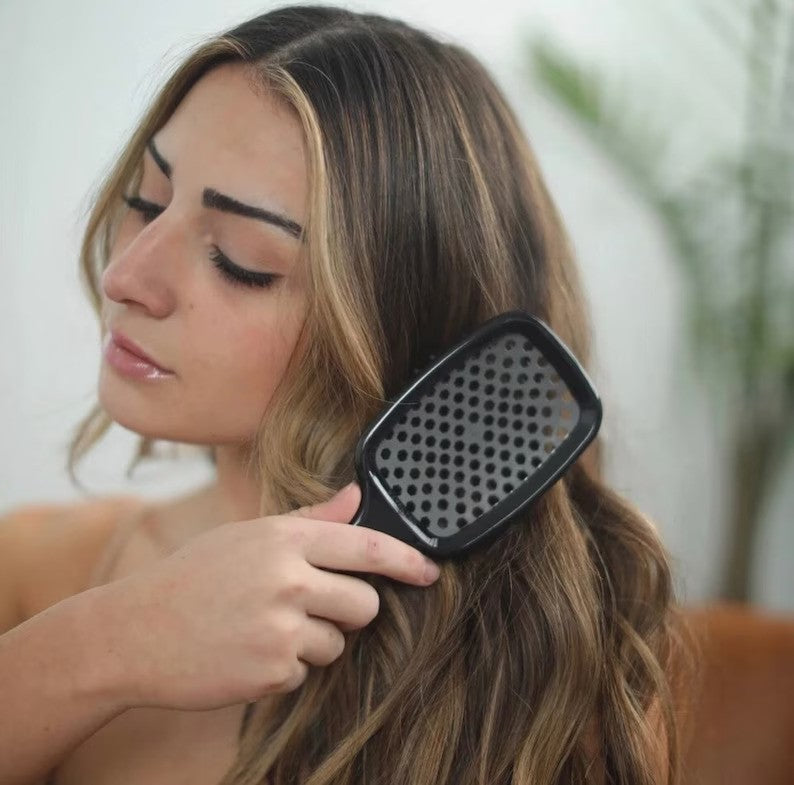 TangleTamer Detangling Hairbrush