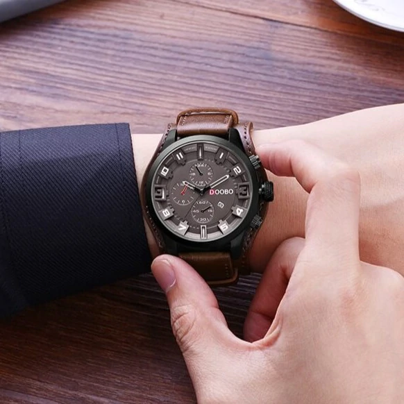 Navigator Watch - Stylish and Functional