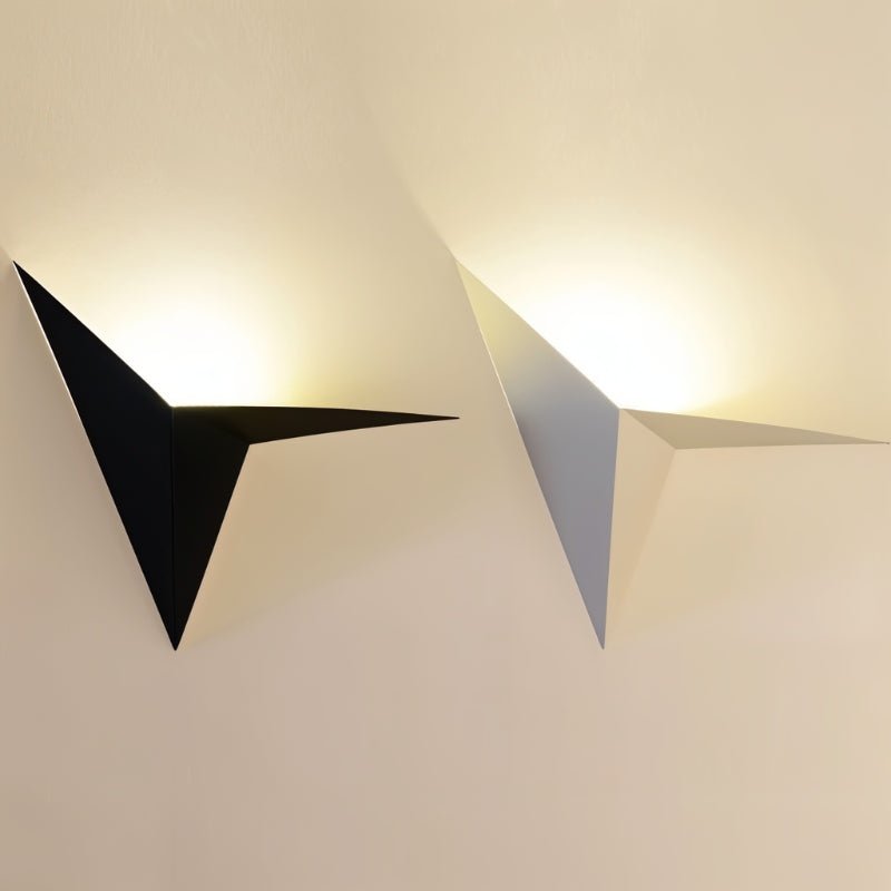Elegant wall lamp - Modern LED wall light for stylish interiors