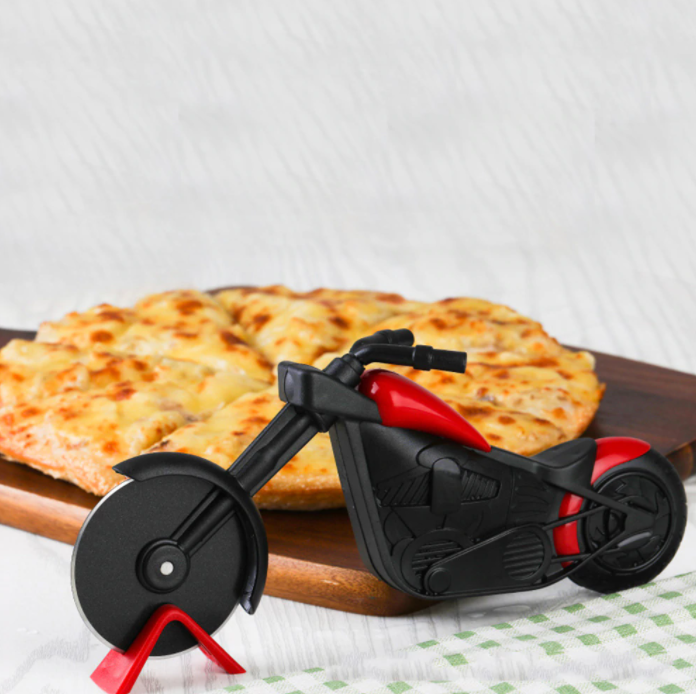 MotoSlice – The ultimate pizza machine for real bikers!