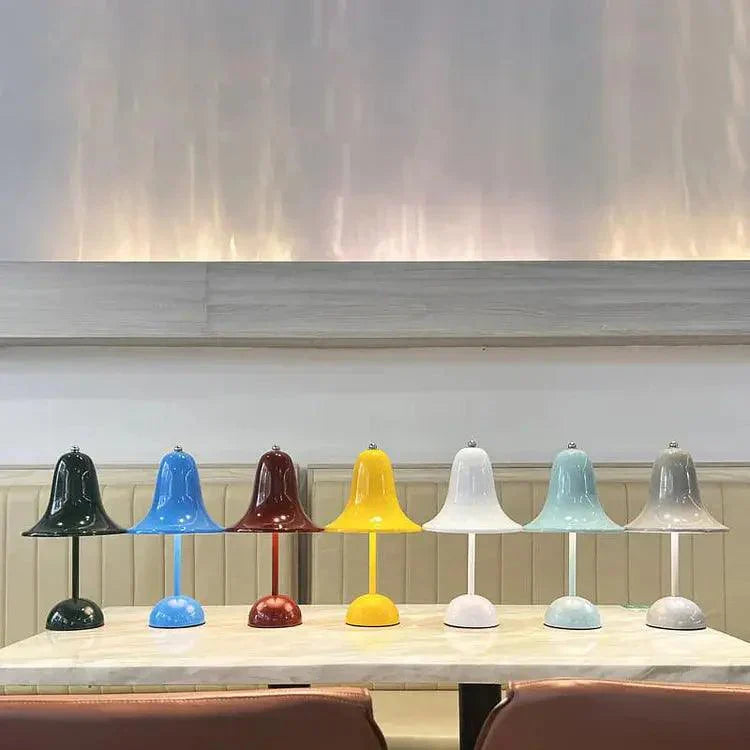 AuraLuxe - Elegant Table Light for Stylish Interiors