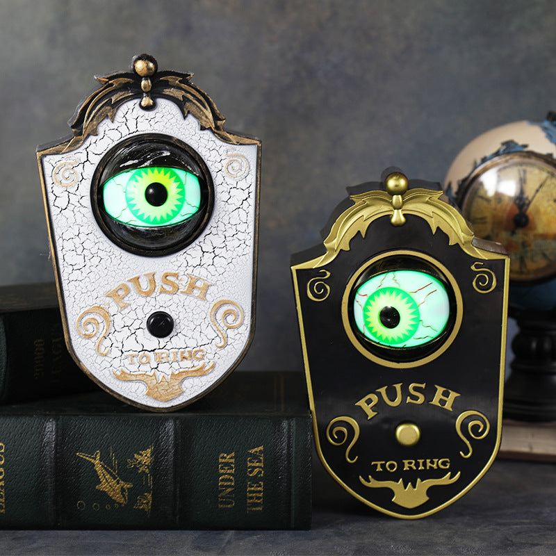 SchreckMoment — Transform your door into a terrifying spectacle full of goosebumps and excitement!