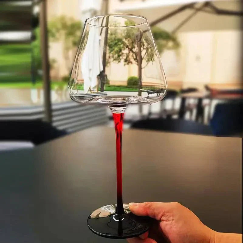 The wine glass with large capacity