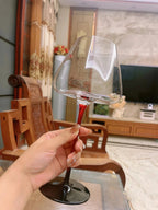 The wine glass with large capacity