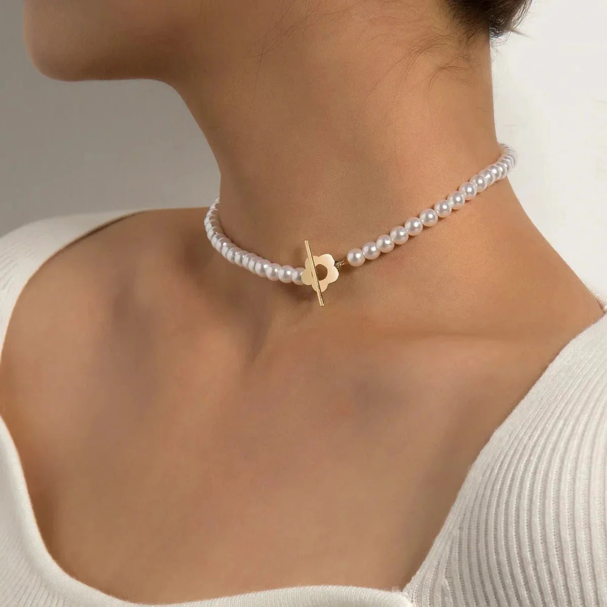 Floral Choker Flower Clasp Necklace