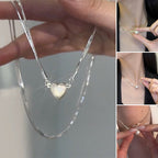 Necklace with magnetic heart pendant