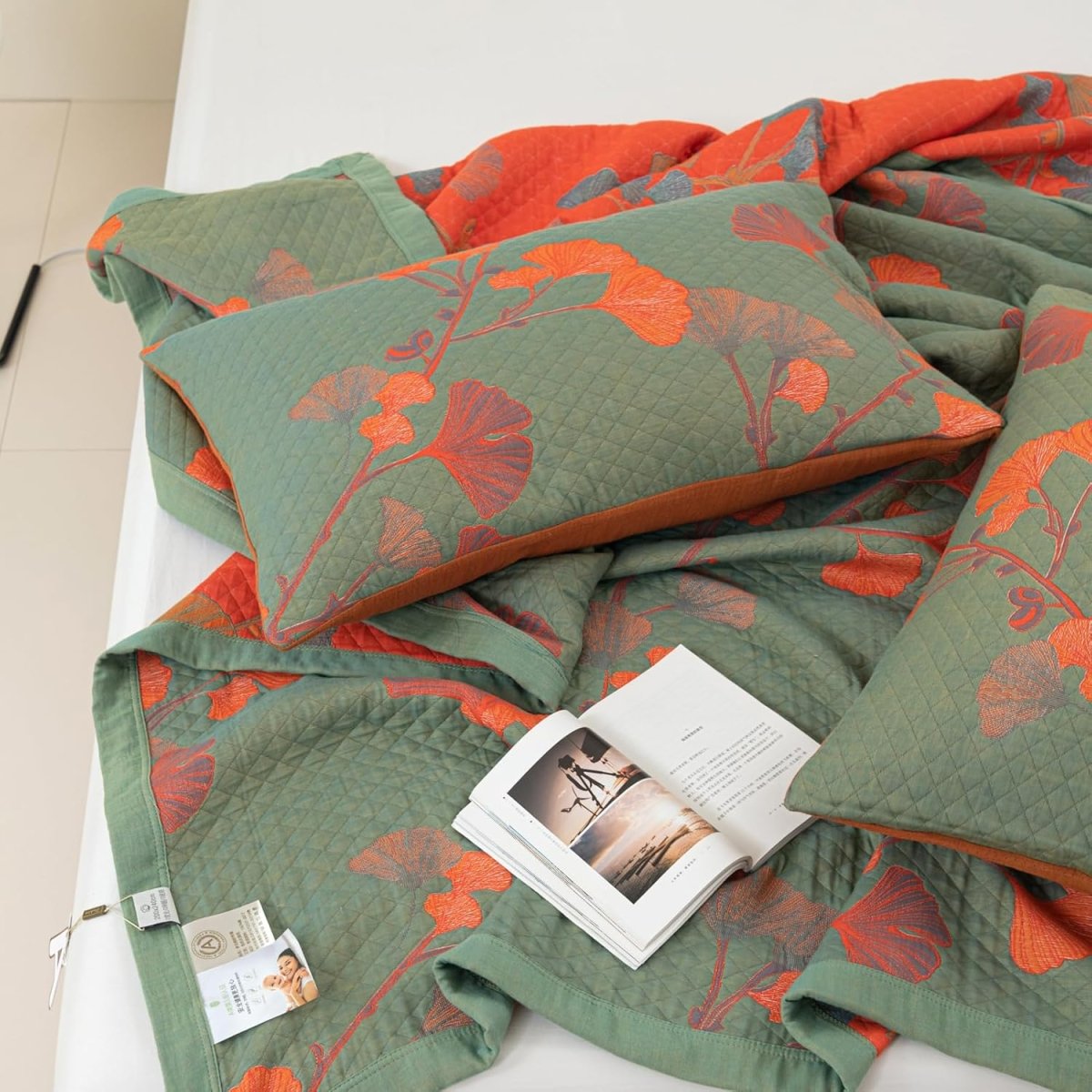 GinkgoQuilt – Cotton Bedding Set with Botanical Reversible Design