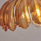 Glass light that delights with details!