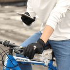 waterproof and windproof gloves