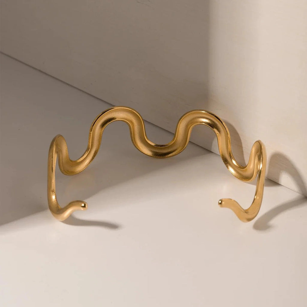 Gold Wavy Statement Bracelet and Necklace