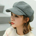 RetroChic Beanie – Vintage Winter Style and Comfort