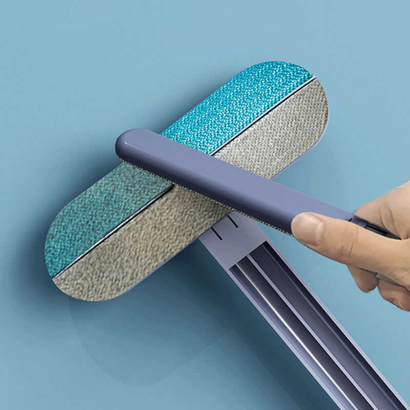 Multifunctional cleaning brush
