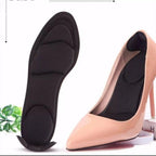 Heel protection insoles for shoes