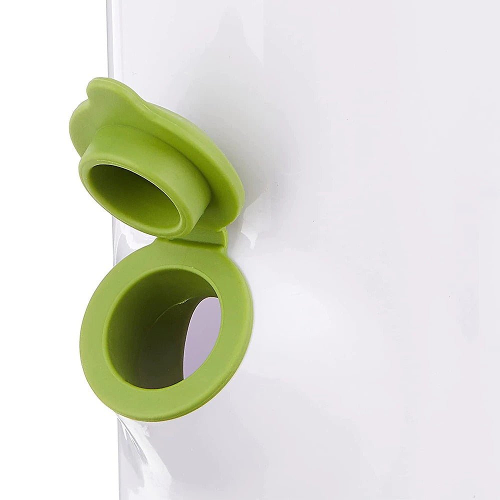 HerbLux Elite Herb Storage Container | Keep your herbs fresher and fuller of flavor longer