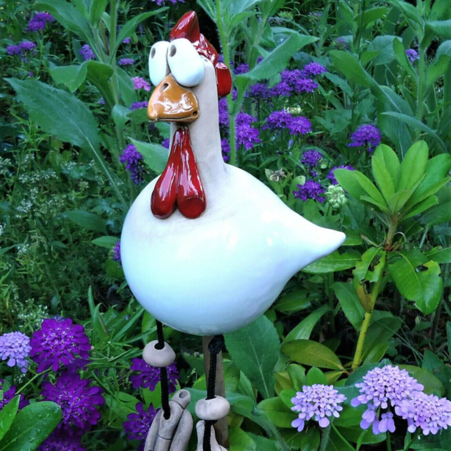 Happy Chicken – Playful Garden Chicken Decoration for Outdoors