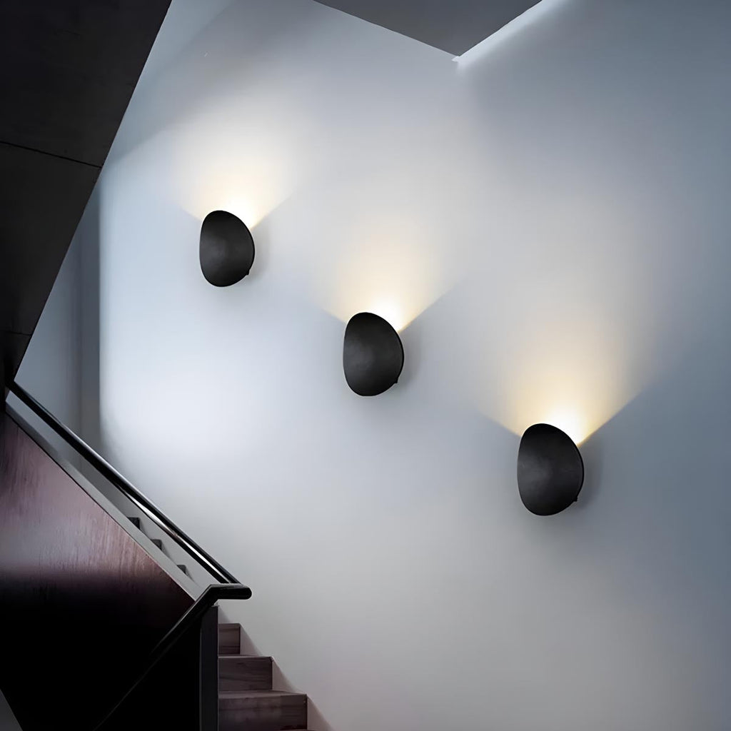 DuskGlow - Elegant Wall Lamp for Atmospheric Lighting