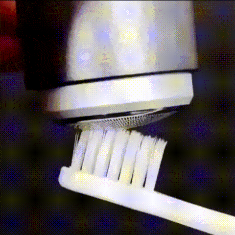 LuxuraShave Elite Razor | The perfect combination of precision and comfort