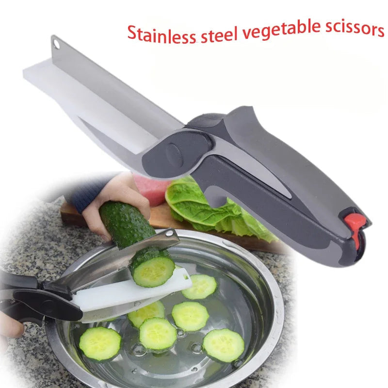 2 in 1 Scissors with Cutting Board