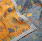CAMI - Cozy Leaf Blanket