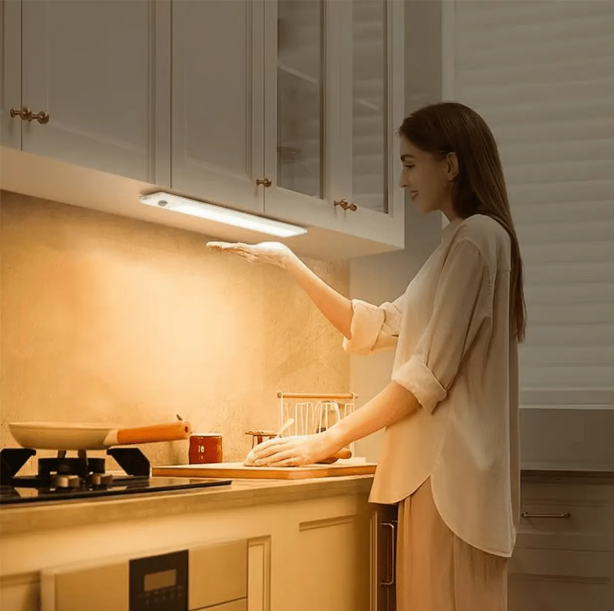 LED Cabinet Light with Motion Sensor – Several Months on a Single Charge