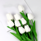 Life-like Tulip Bouquets for Every Occasion - Alyssa
