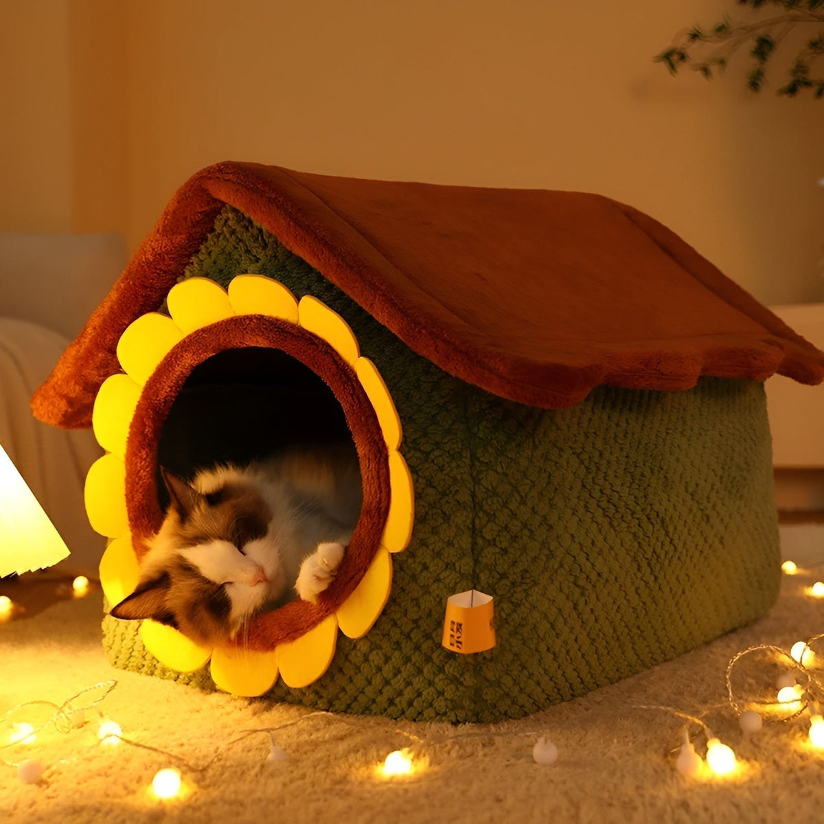 Indoor Sleeping Tent for Cats - SnugCat Tent