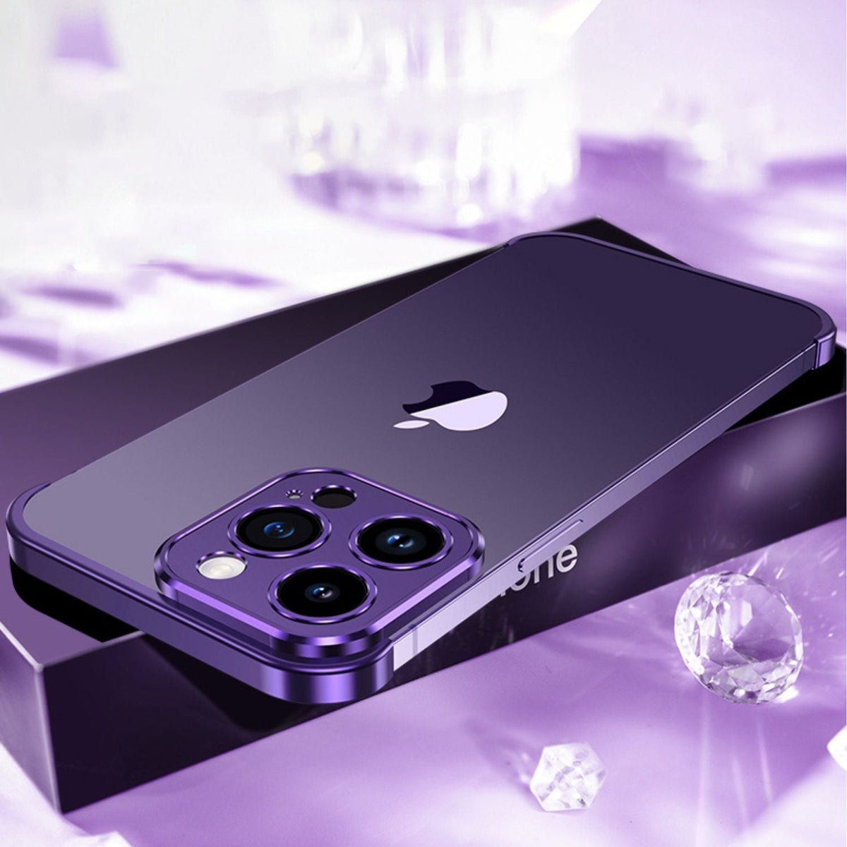 Ultrathin metal case for iPhone – Invisible protection, Slim and sturdy phone case