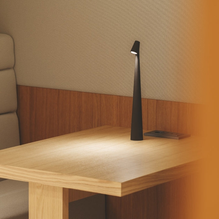 Sculpting Table Lamp Wireless LED Lamp Solid Aluminium 10000mAh Battery 3-Level Dimming CRI 90 USB-C Charging Port Warm White 2700K