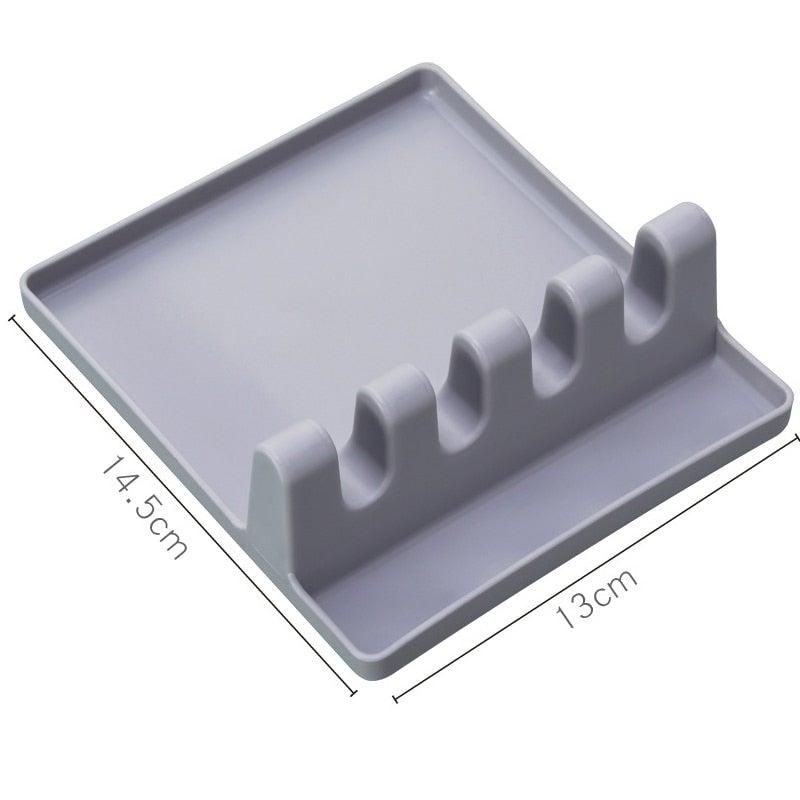 Kitchen spoon holder