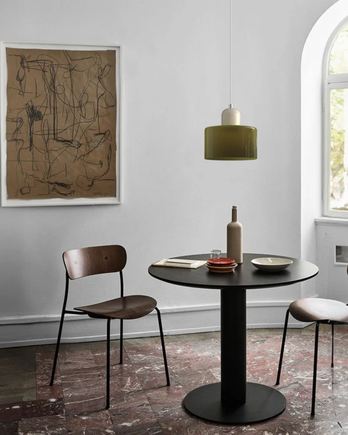 Elegant Pendant Lamp with a Sculptural Silhouette