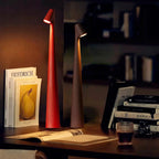 Wireless LED lamp in minimalist design | Table lamp