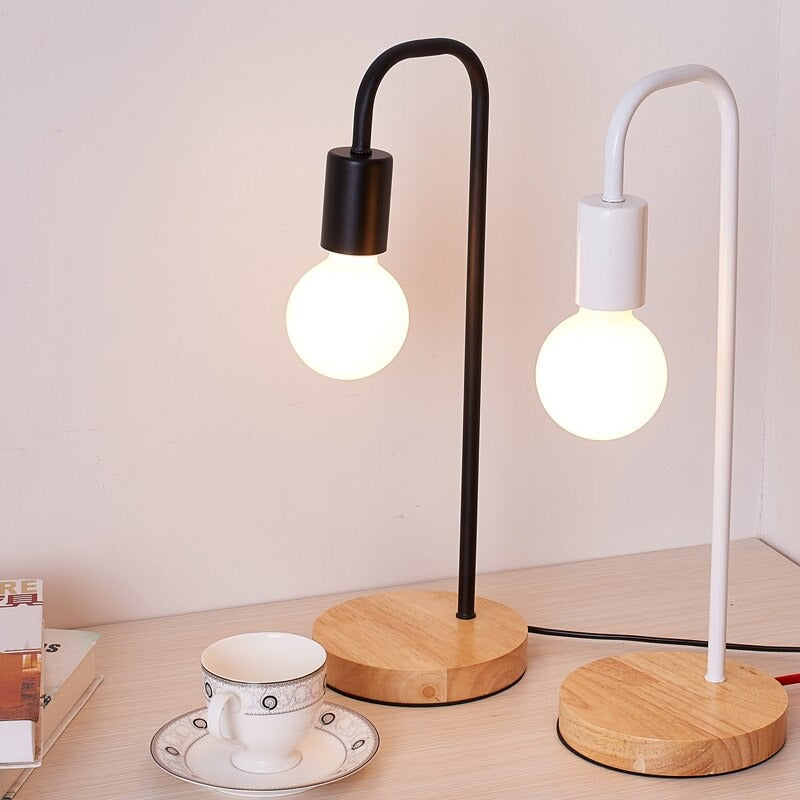Elegant Metal Table Lamp