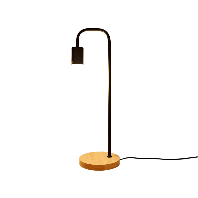 Elegant Metal Table Lamp