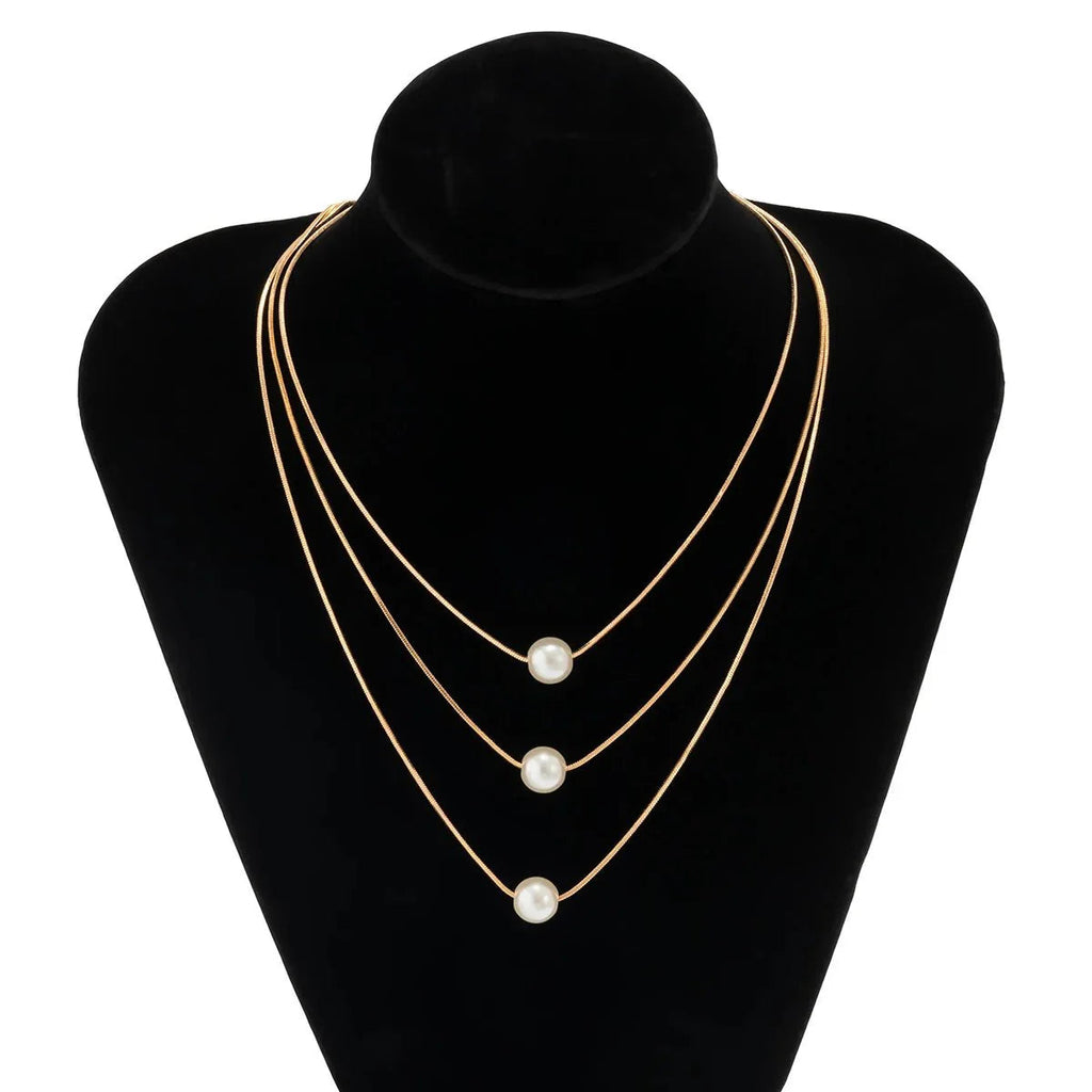 Layered Pearls Strung On Rope Necklace