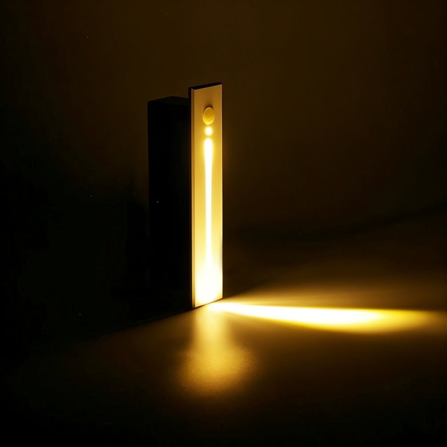 Luca – Stylish stair lighting with sensor technology