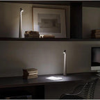 Cordless rechargeable bedside lamp - No cable