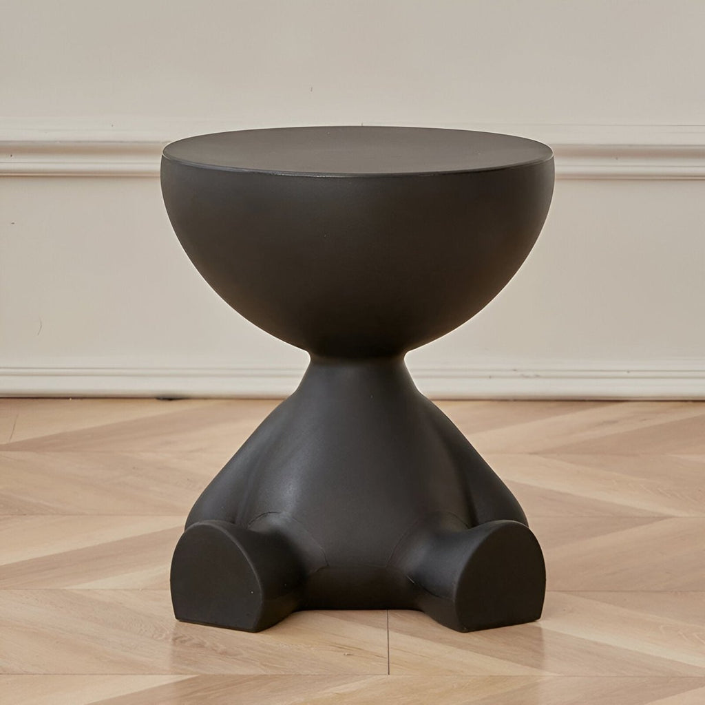 LUXROUND TABLE – Elegant round salon table for stylish living