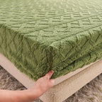 Velvet Fitted Bed Sheet Set with Elastic