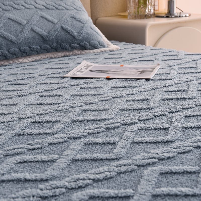 Velvet Fitted Bed Sheet Set with Elastic