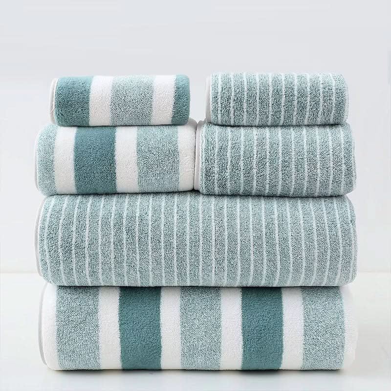 8-Piece Coral Fleece Towel Set – Ultra-Soft & Quick-Drying