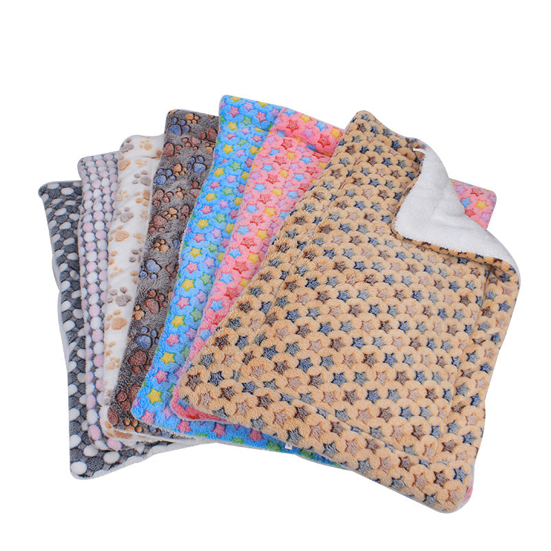 Luxury Pet Blanket - CozyCompanion
