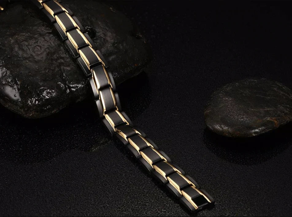 Magnetic bracelet for men and women – Adjustable, Stylish and Comfortable