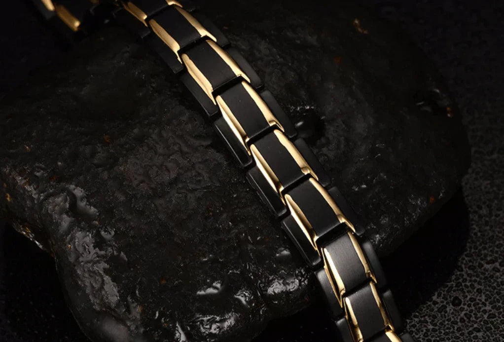 Magnetic bracelet for men and women – Adjustable, Stylish and Comfortable