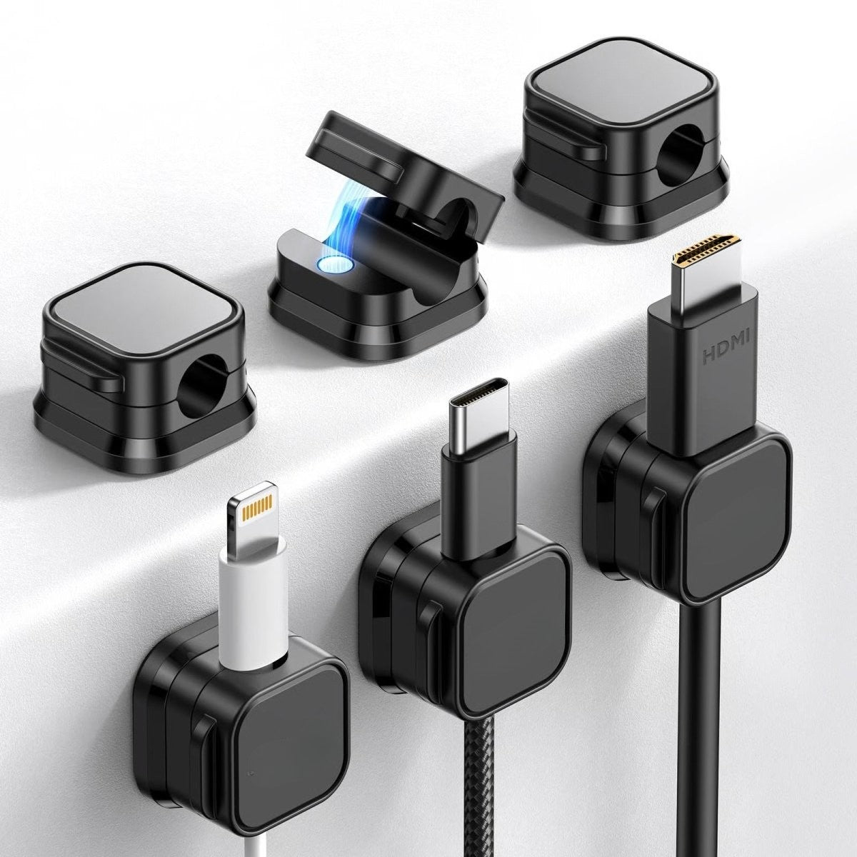 MAGNITIDY – Magnetic Cable Organizer for a Clutter-Free Workspace