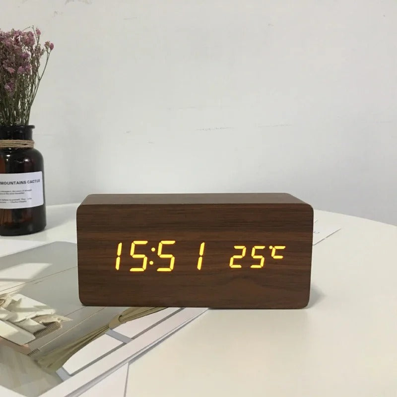 Minimalistic LED Watch | Wood