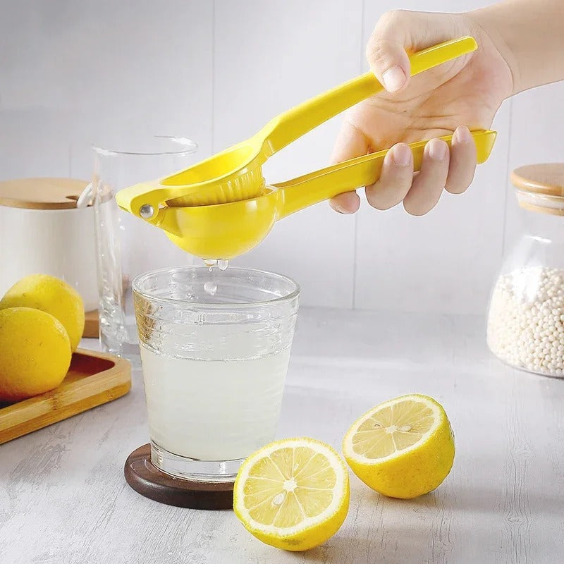 Manual Citrus Press made of Aluminum - CitrusPress