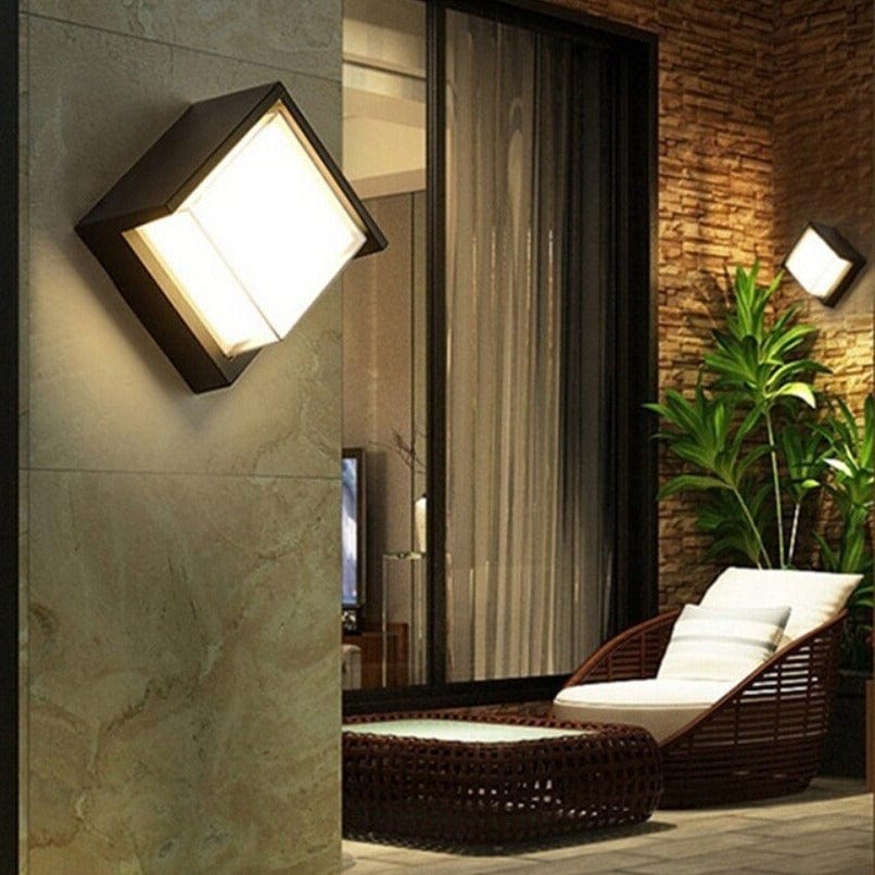 Lucy | Outdoor Wall Light With Motion Sensor IP65 LED