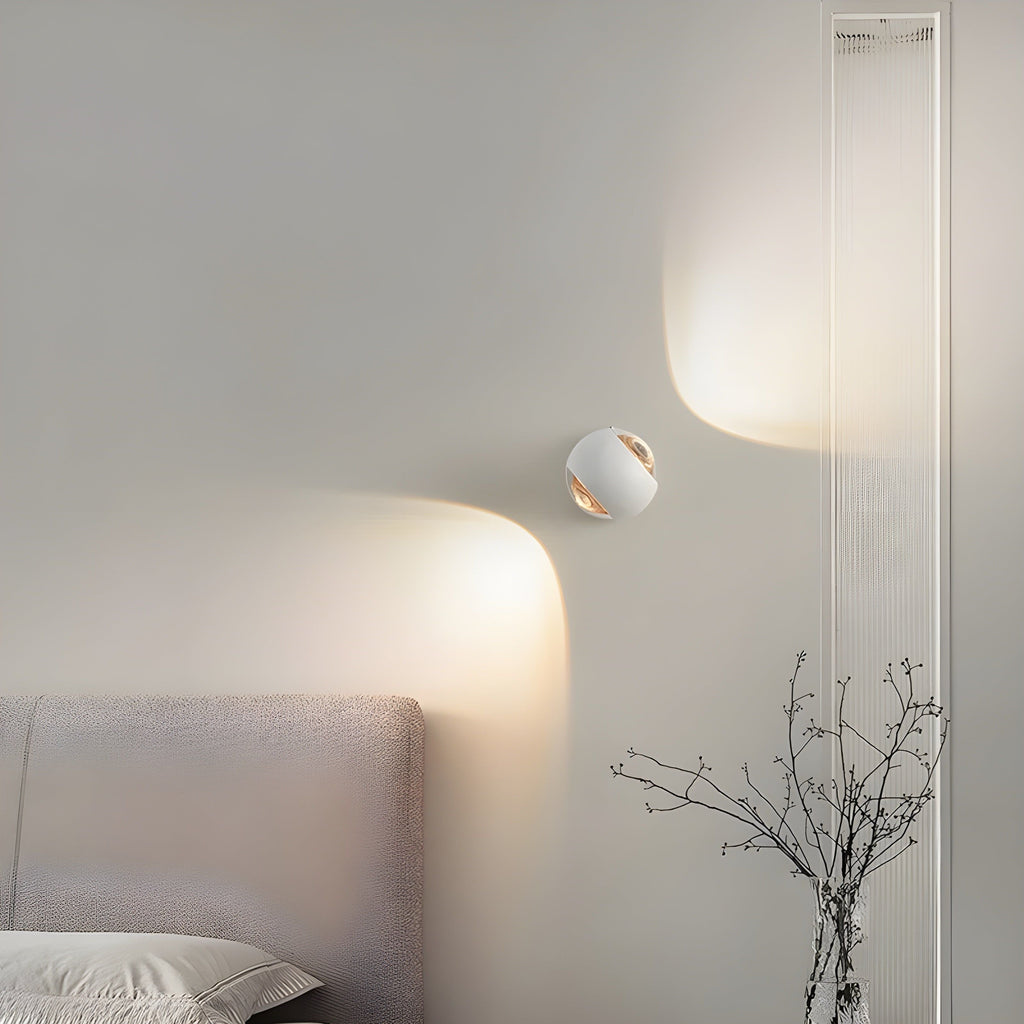 Light - Modern swivel indoor wall lamp